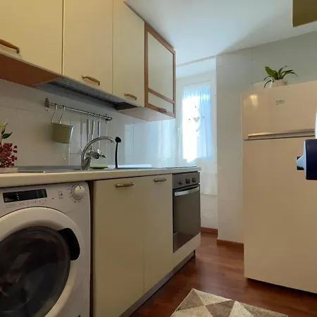 Sol Levante باري